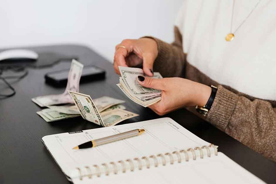 7 Smart Investments That Can Lead to Financial Freedom