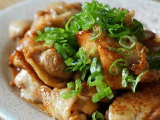 Slow-Cooked Secrets: Why Patience Makes Poultry Taste Better