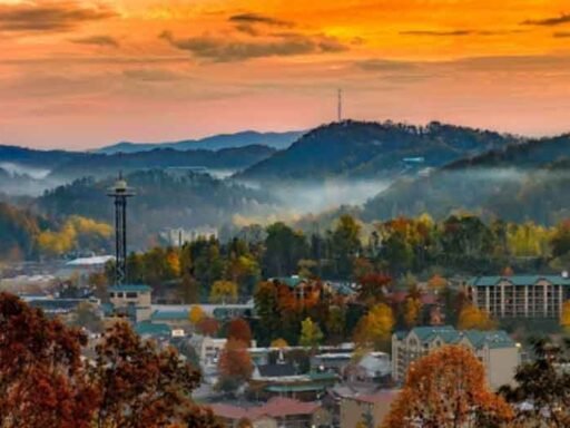 From Sunrise to Sunset: Spending a Perfect Day in Gatlinburg