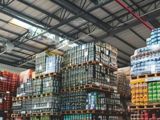 Top Liquidation Pallet Types That Maximize Resale Potential