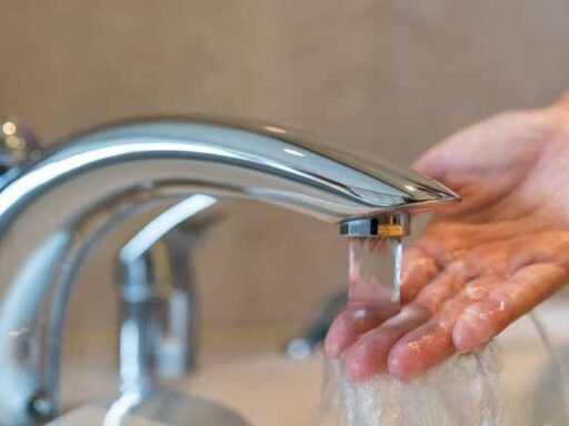 Pros and Cons of Water Softeners