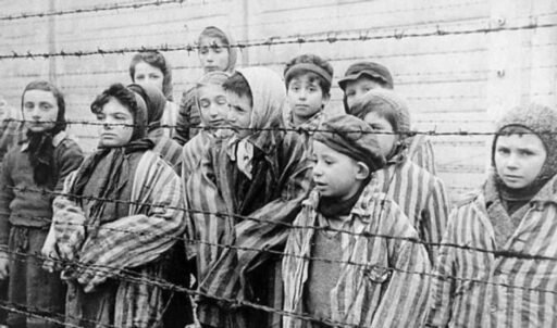 What Old Photographs Can Tell You About Your Past