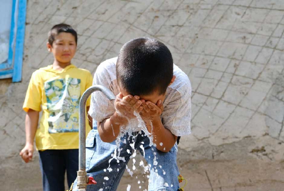 Why Addressing Water Line Issues Early Saves Money