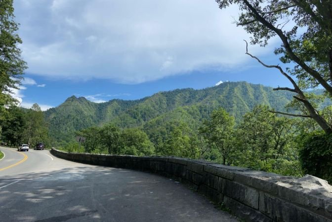 the-ultimate-family-road-trip-guide-to-the-smoky-m-1