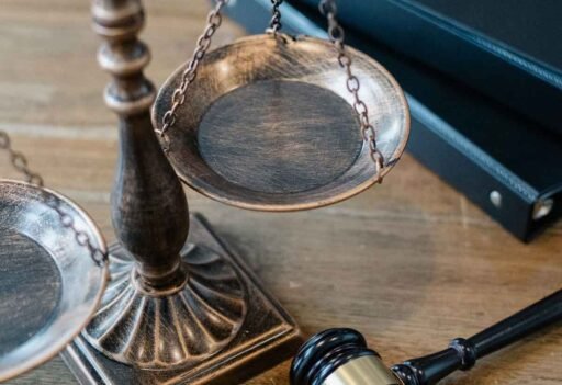 What-Defendants-Need-To-Know-About-Bail-Bonds-(1)